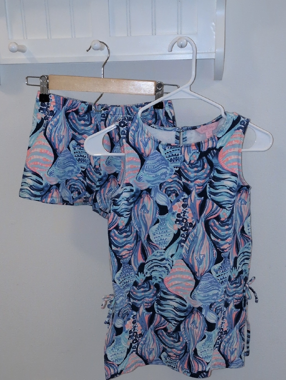 Girls Lilly Pulitzer Tank And Shorts Set
